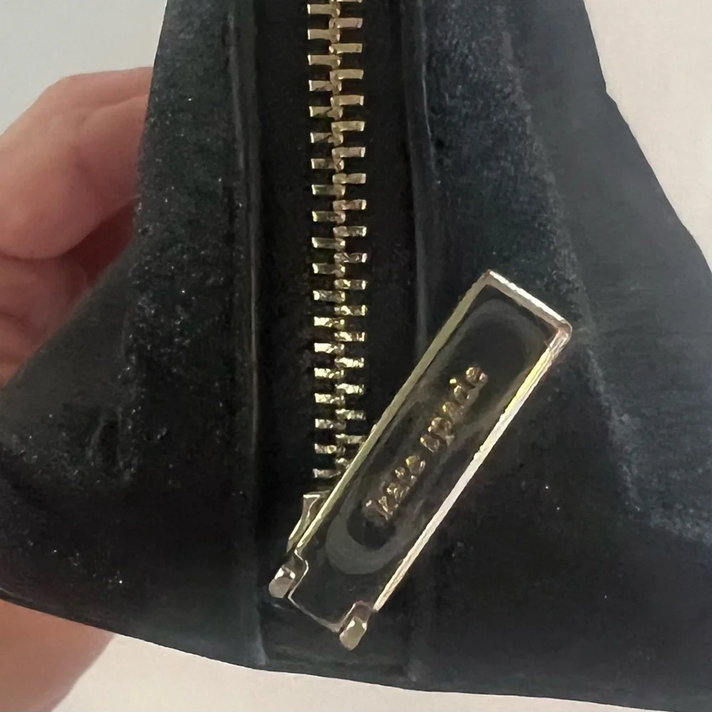 Kate Spade Lola Glitter Black Small Dome Gold Zip Cosmetic Toiletry Case Bag - Picture 4 of 9